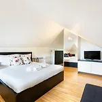 Guestready - Cathedral Design Apartments