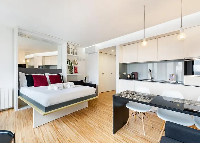 Guestready - Cathedral Design Apartments
